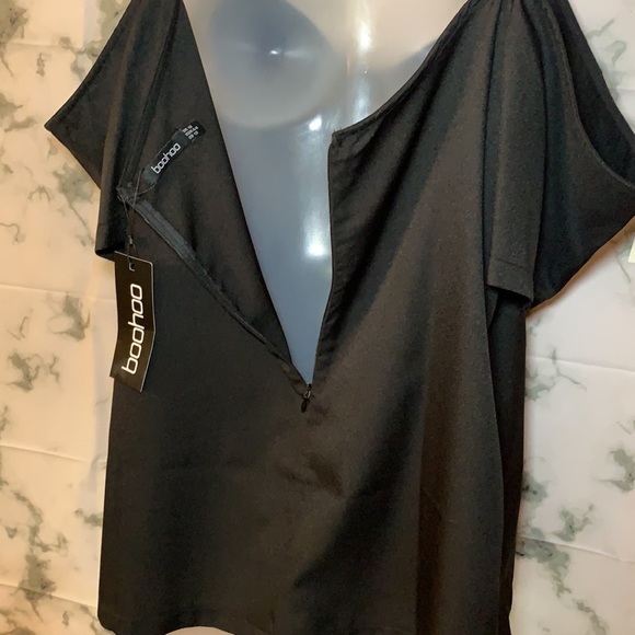 12 ELIZA Woven Strappy Open Shoulder Blouse BooHoo Plus - Picture 7 of 12